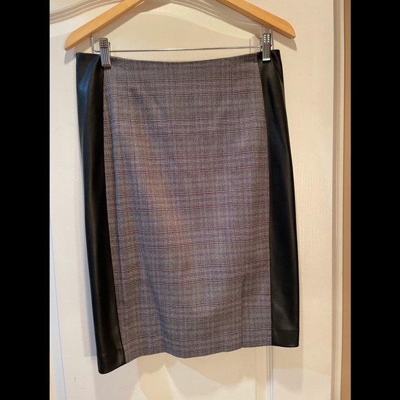 DEX The Suit Shop - pencil skirt - Picture 1 of 7